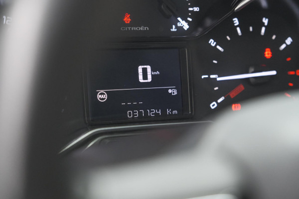 Citroën C3 Aircross PureTech 110 Feel | Parkeersensoren | Navigatie | Climate Control | Apple Carplay
