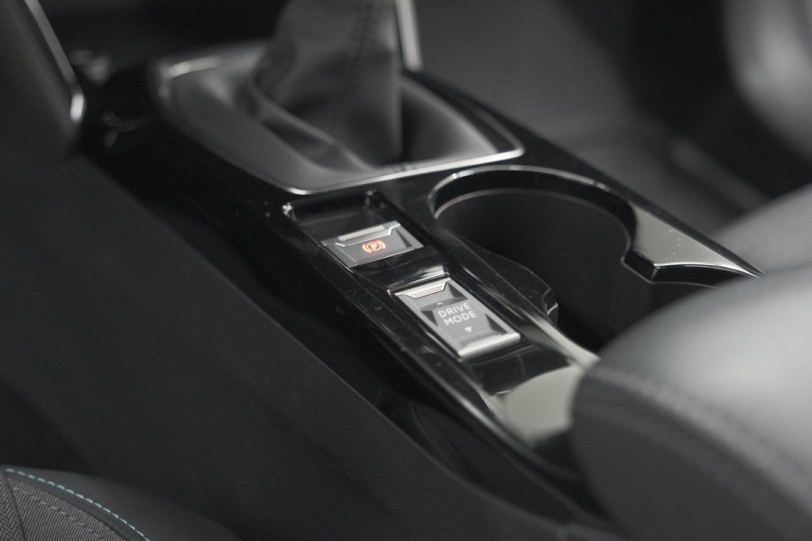 Peugeot 208 PureTech 100 Allure Pack | Camera | Apple Carplay | Parkeersensoren