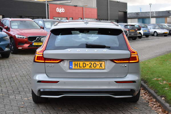 Volvo V60 T6 AWD 350PK Plug-in hybrid Plus Dark | Trekhaak | H&K | Contour stoelen | 360 Camera | 19"LMV |