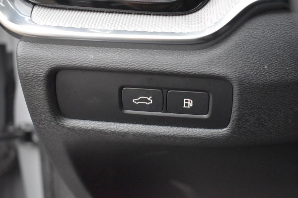 Volvo V60 T6 AWD 350PK Plug-in hybrid Plus Dark | Trekhaak | H&K | Contour stoelen | 360 Camera | 19"LMV |