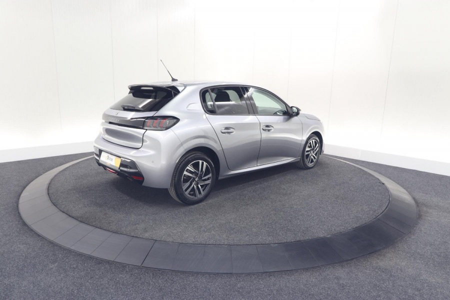 Peugeot 208 PureTech 100 Allure Pack | Camera | Adaptieve Cruise Control | Apple Carplay | Stoelverwarming