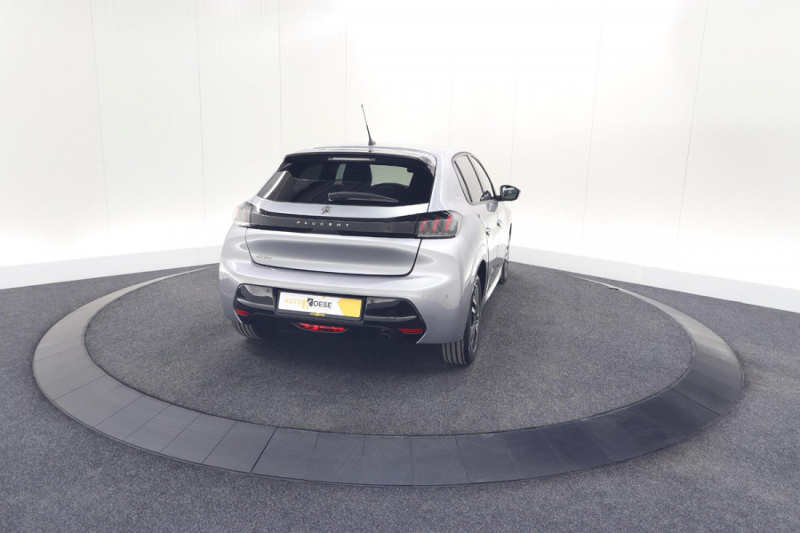 Peugeot 208 PureTech 100 Allure Pack | Camera | Adaptieve Cruise Control | Apple Carplay | Stoelverwarming