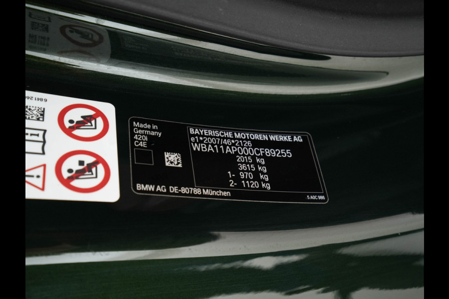 BMW 4 Serie Coupé 420i ( new-modell ) M-Sport-Pack High Executive (INCL-BTW) Aut.*PANO | LASER-LED | LEATHER | DIGI-COCKPIT | CAMERA | HIFI-SOUND | HEATED-SPORTSEATS | NAVI-FULLMAP | AMBIENT-LIGHT | ECC | CARPLAY | PDC | CRUISE | 19''ALU *