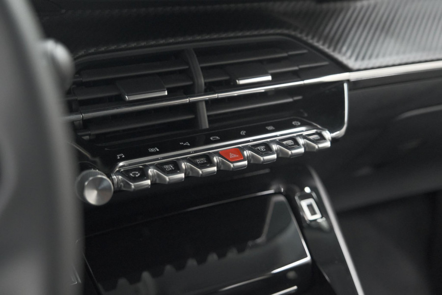 Peugeot 2008 PureTech 102 Allure Pack | Camera | Apple Carplay | Parkeersensoren