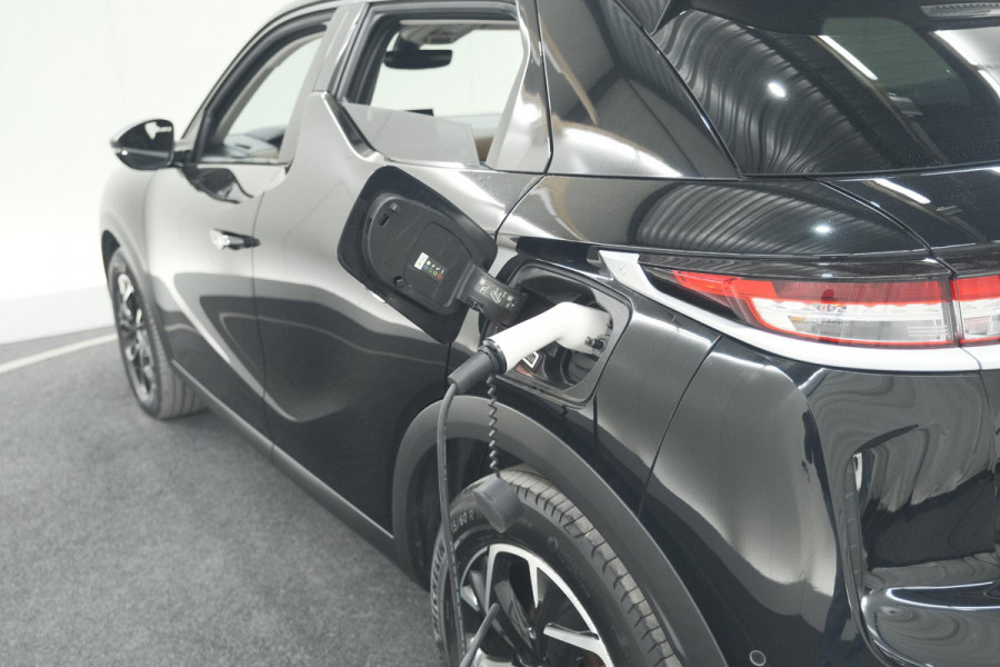 DS DS 3 Crossback E-Tense So Chic 50 kWh | 3 Fase | Camera | Dodehoekdetectie | Apple Carplay