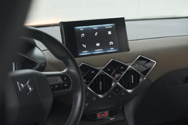 DS DS 3 Crossback E-Tense So Chic 50 kWh | 3 Fase | Camera | Dodehoekdetectie | Apple Carplay