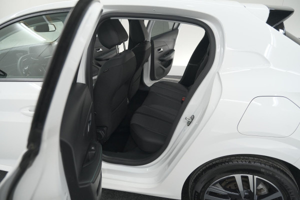 Peugeot 208 PureTech 100 Allure Pack | Camera | Adaptieve Cruise Control | Apple Carplay | Stoelverwarming