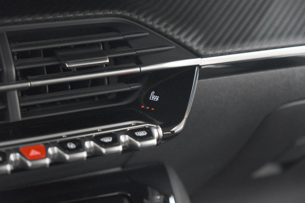 Peugeot 208 PureTech 100 Allure Pack | Camera | Adaptieve Cruise Control | Apple Carplay | Stoelverwarming