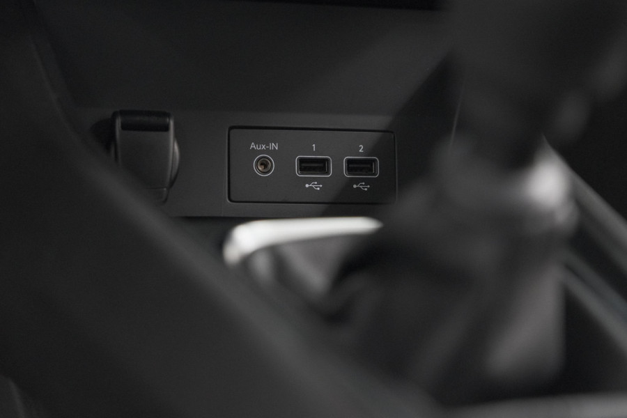 Renault Captur TCe 90 Business Zen | Parkeersensoren | Stoelverwarming | Navigatie | Apple Carplay