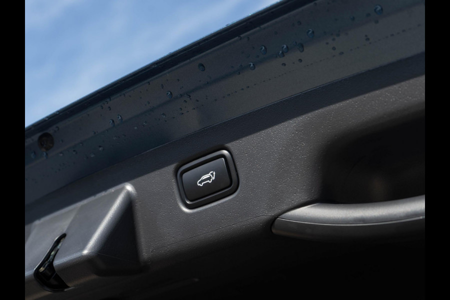 Kia Niro 1.6 GDi Hybrid DynamicPlusLine | Navigatie | Stoel en stuurverwarming |