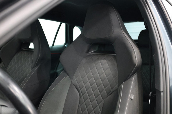 Škoda SCALA 1.5 TSI Sport Business LED/KUIPSTOELEN/LMV/CAM/ACC/ECC/12 MDN GARANTIE!