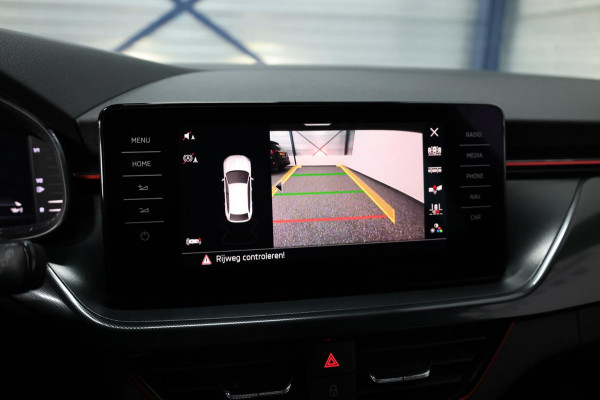 Škoda SCALA 1.5 TSI Sport Business LED/KUIPSTOELEN/LMV/CAM/ACC/ECC/12 MDN GARANTIE!