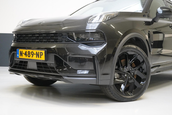 Lynk & Co 01 1.5 | Zwart optiek | Panoramadak | Navigatie | Memory | Apple CarPlay