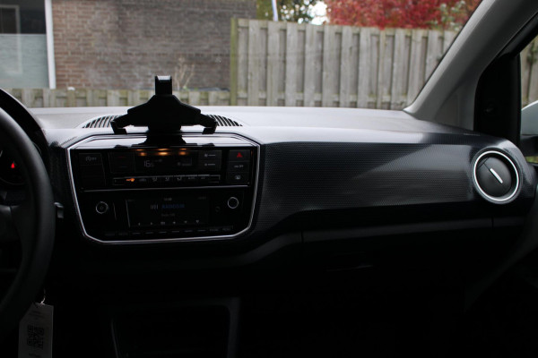 Volkswagen up! 1.0 BMT move up! Airco Bluetooth Camera Pdc