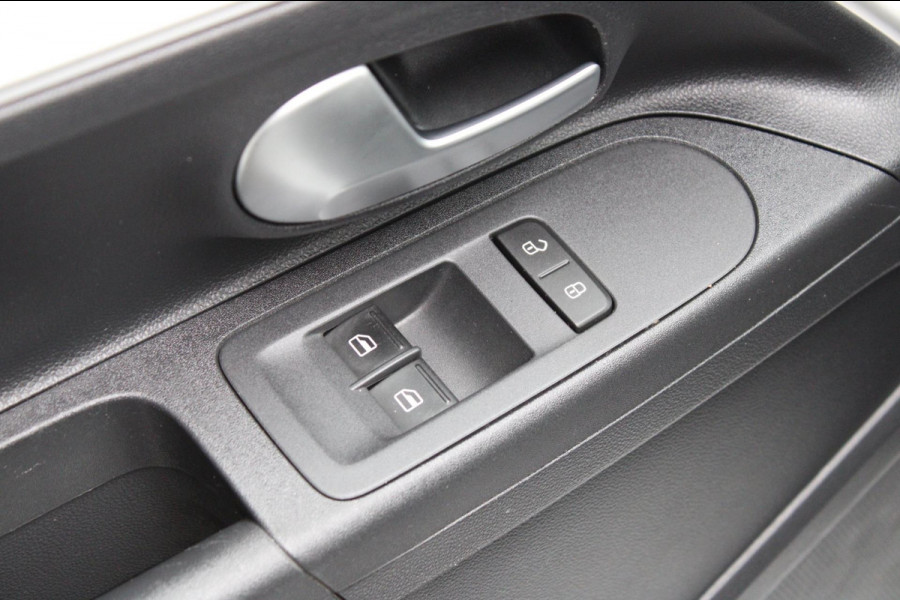 Volkswagen up! 1.0 BMT move up! Airco Bluetooth Camera Pdc