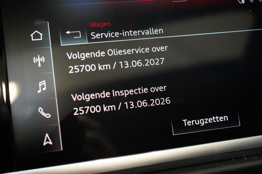 Audi Q3 Sportback 35 TFSI S Edition | Trekhaak | Panoramadak | Apple Carplay | Stoelverwarming | Drive Select