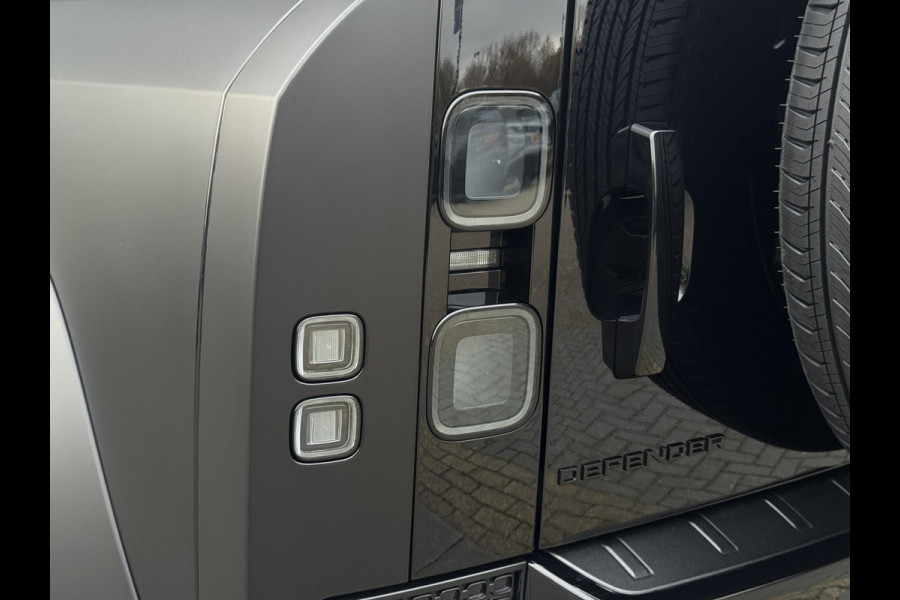 Land Rover Defender P635 110 Octa Black | Nieuw | Narvik Black | Satin