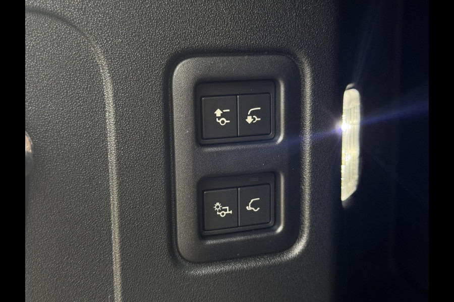 Land Rover Defender P635 110 Octa Black | Nieuw | Narvik Black | Satin