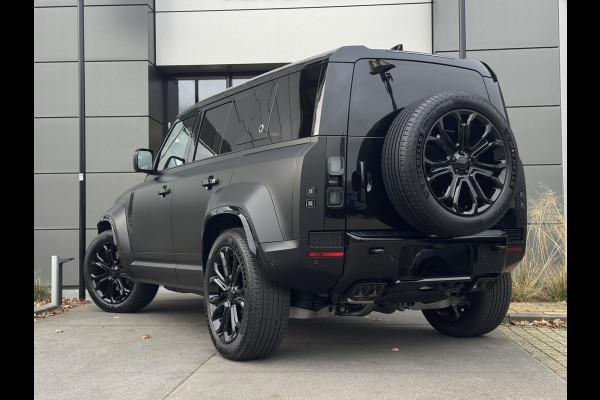 Land Rover Defender P635 110 Octa Black | Nieuw | Narvik Black | Satin