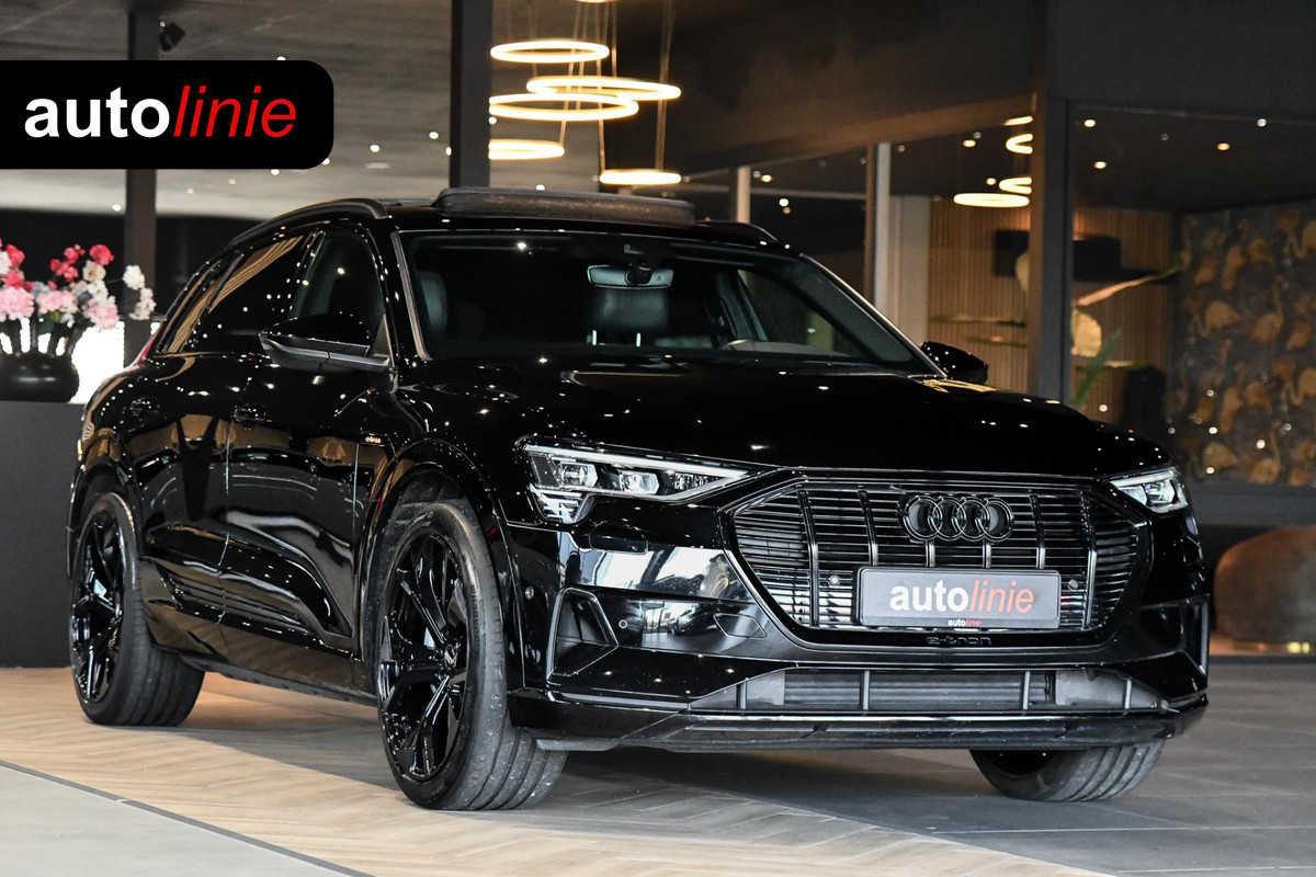 Audi e-tron E-tron 55 quattro S-Line 95 kWh. Pano, Luchtvering, Leder, Camera, Dodeh, CarPlay!