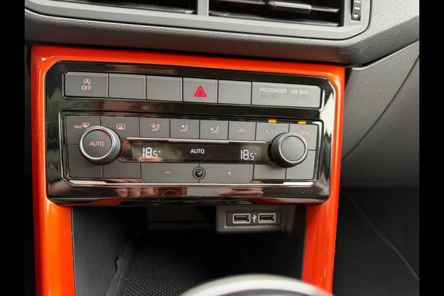 Volkswagen T-Cross 1.0 TSI Life, 1e eigenaar, NAP, CarPlay, Navi