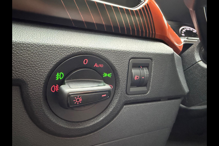 Volkswagen T-Cross 1.0 TSI Life, 1e eigenaar, NAP, CarPlay, Navi