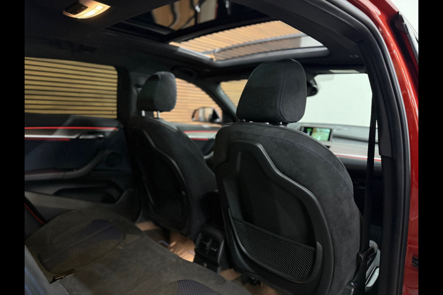 BMW X2 SDrive18i High Executive | M-Pakket | Pano | HUD | 19' inch | Alcantara | Navigatie | LED