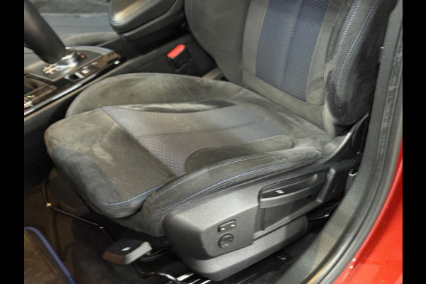 BMW X2 SDrive18i High Executive | M-Pakket | Pano | HUD | 19' inch | Alcantara | Navigatie | LED