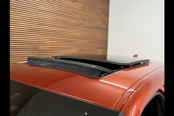 BMW X2 SDrive18i High Executive | M-Pakket | Pano | HUD | 19' inch | Alcantara | Navigatie | LED