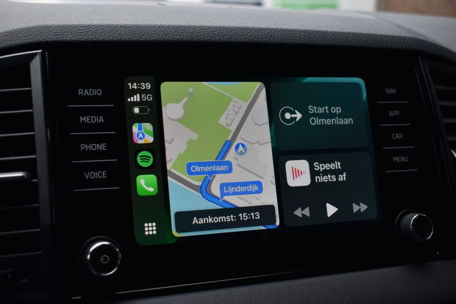 Škoda Karoq 1.5 TSI ACT 150PK DSG ELEGANCE VIRTUAL/CAMERA/CARPLAY