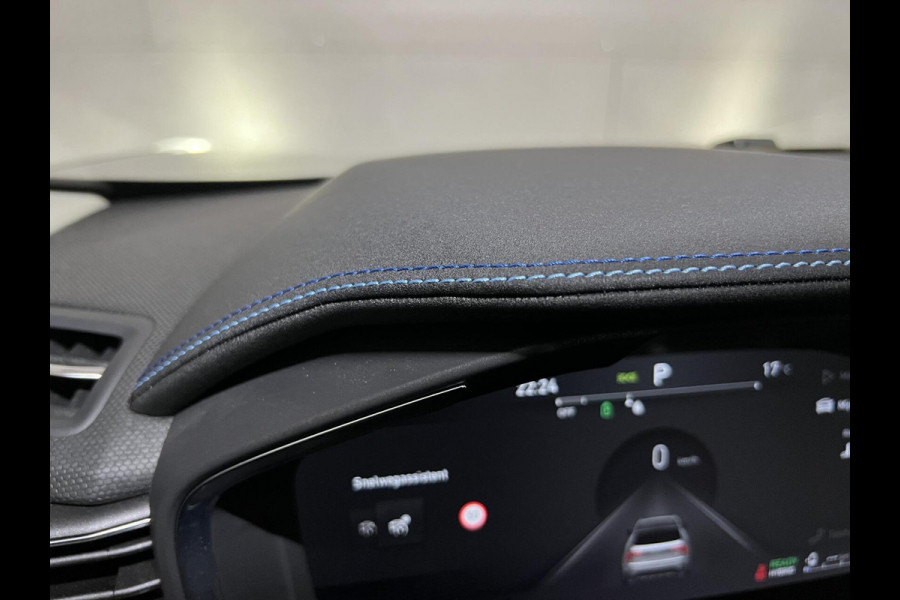 Lynk & Co 01 1.5 Plug-in Black Edition Sfeerver. NAP