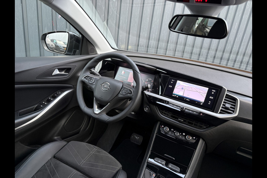 Opel Grandland 1.2 Turbo 130Pk Ultimate | Led Matrix | Elk A-klep | Keyless | Prijs Rijklaar!!