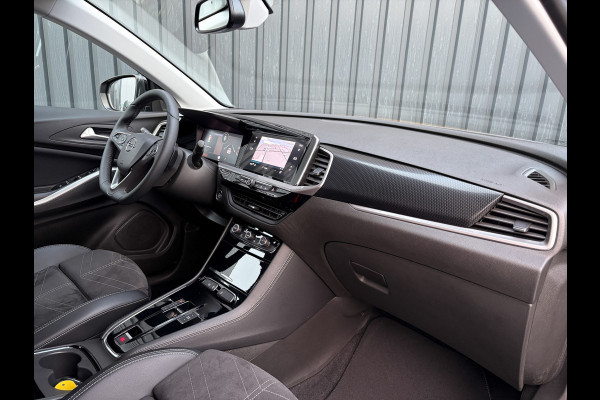 Opel Grandland 1.2 Turbo 130Pk Ultimate | Led Matrix | Elk A-klep | Keyless | Prijs Rijklaar!!