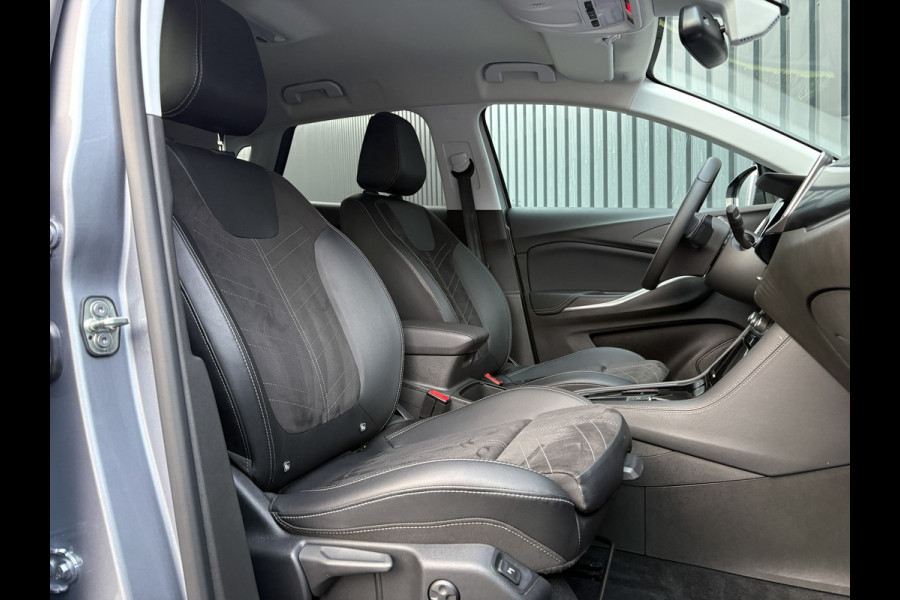 Opel Grandland 1.2 Turbo 130Pk Ultimate | Led Matrix | Elk A-klep | Keyless | Prijs Rijklaar!!