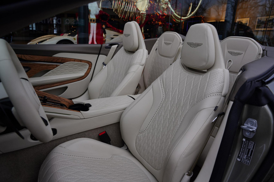 Aston Martin DB12 Volante 4.0 V8 NL-Auto