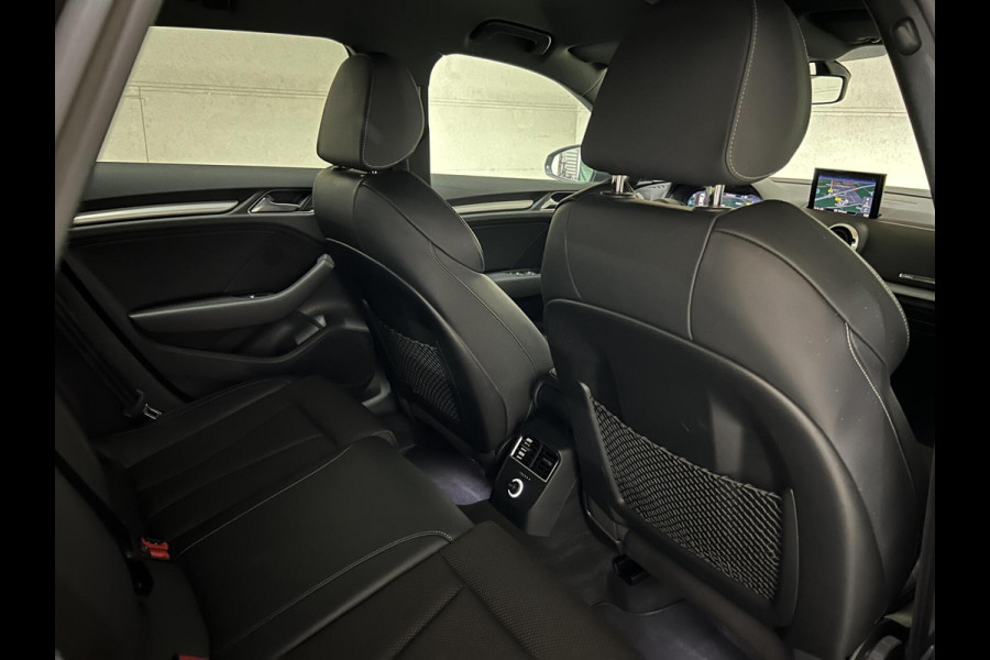 Audi A3 Sportback 35 TFSI 150PK S-Line Black Edition Virtual