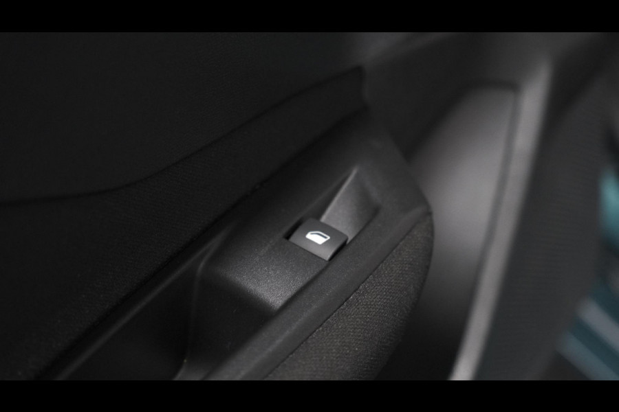 Peugeot 308 SW PureTech 130 EAT8 Active Pack | Automaat | Apple Carplay | Parkeersensoren | Navigatie
