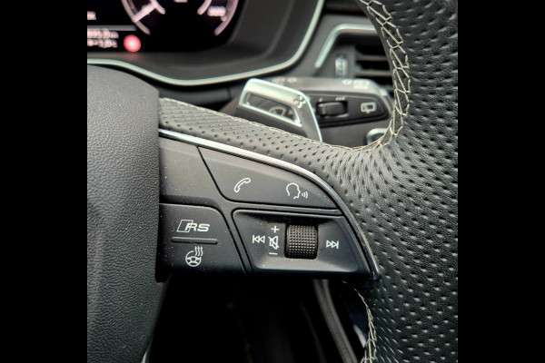 Audi A4 Avant 2.9 TFSI RS 4 quattro panodak . Head up