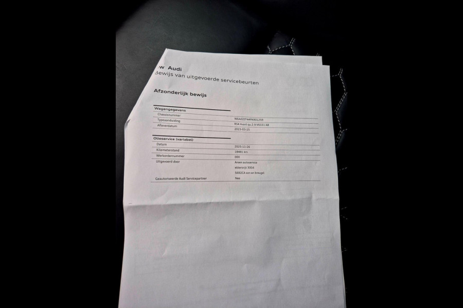 Audi A4 Avant 2.9 TFSI RS 4 quattro panodak . Head up