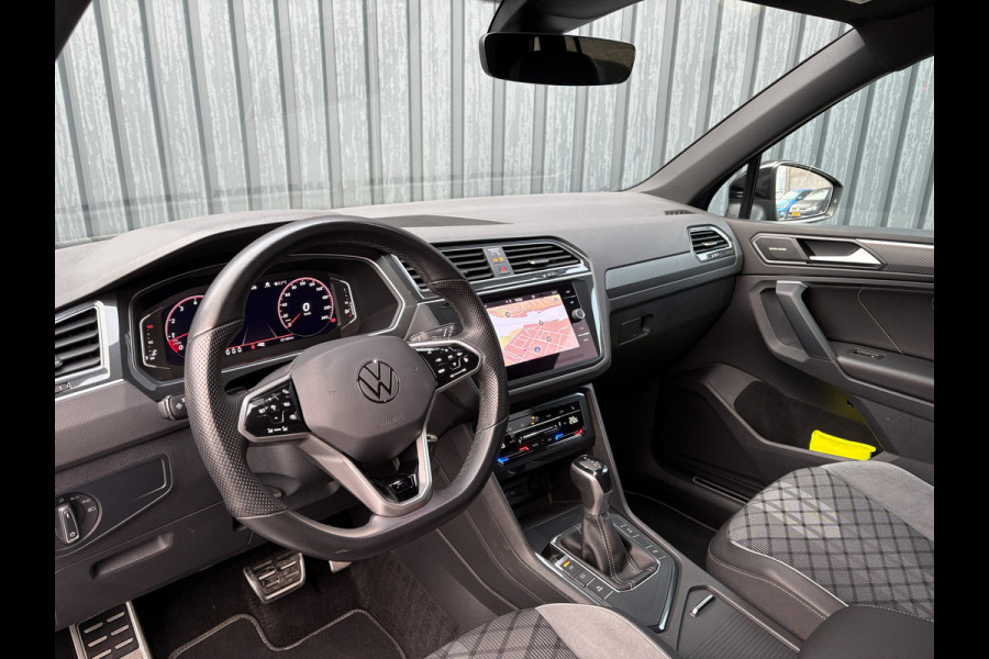 Volkswagen Tiguan 1.5 TSI R-Line Business+ | Harman/Kardon | 20'' | Trekhaak wegkl. | Elk. A-klep | IQ Light | Prijs Rijklaar!!
