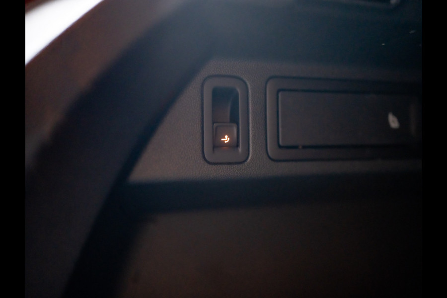 Volkswagen Tiguan 1.5 TSI R-Line Business+ | Harman/Kardon | 20'' | Trekhaak wegkl. | Elk. A-klep | IQ Light | Prijs Rijklaar!!