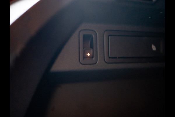 Volkswagen Tiguan 1.5 TSI R-Line Business+ | Harman/Kardon | 20'' | Trekhaak wegkl. | Elk. A-klep | IQ Light | Prijs Rijklaar!!