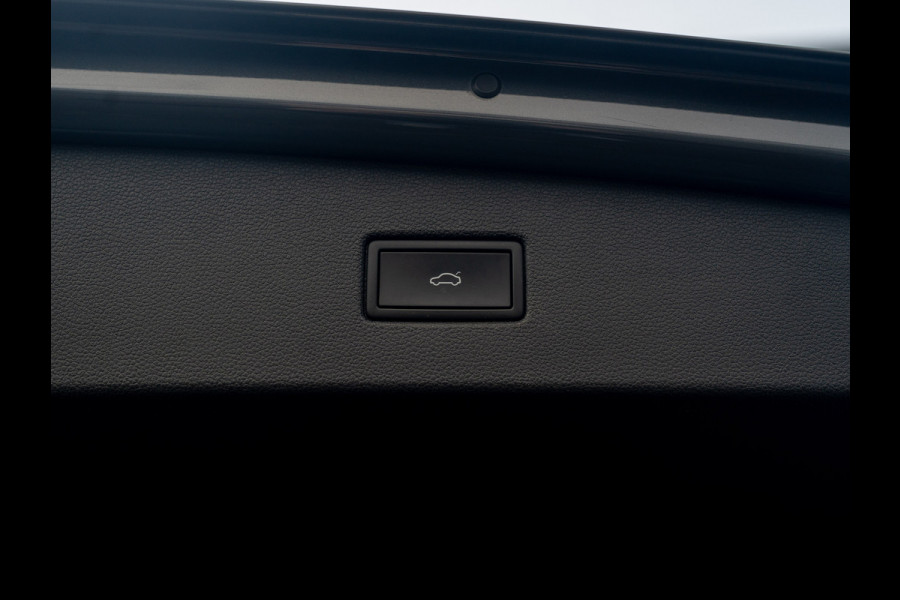 Volkswagen Tiguan 1.5 TSI R-Line Business+ | Harman/Kardon | 20'' | Trekhaak wegkl. | Elk. A-klep | IQ Light | Prijs Rijklaar!!