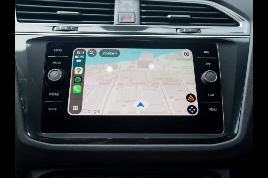 Volkswagen Tiguan 1.5 TSI R-Line Business+ | Harman/Kardon | 20'' | Trekhaak wegkl. | Elk. A-klep | IQ Light | Prijs Rijklaar!!