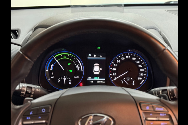 Hyundai Kona 1.6 GDI HEV Fashion Sky Automaat | Schuif/kanteldak | Carplay | Camera | HUD | Keyless