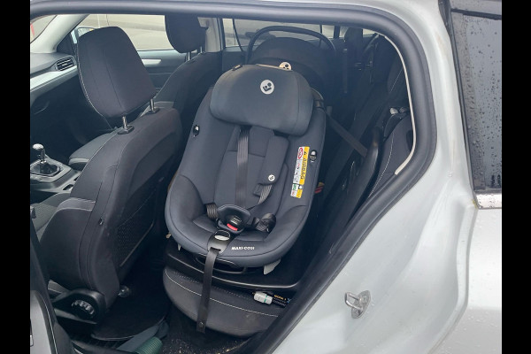 Ford FOCUS Wagon 1.0 EcoBoost 125 PK Trend Business | Winterpakket | Climate Control | Cruise Control | Privacy Glass | Dealeronderhouden