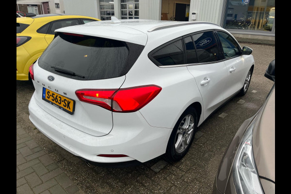 Ford FOCUS Wagon 1.0 EcoBoost 125 PK Trend Business | Winterpakket | Climate Control | Cruise Control | Privacy Glass | Dealeronderhouden