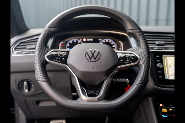Volkswagen Tiguan 1.5 TSI R-Line Business+ | Trekhaak wegkl. | 20'' | Side Assist | Elk. A-klep | IQ Light | Prijs Rijklaar!!