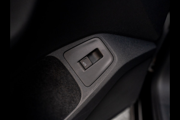 Volkswagen Tiguan 1.5 TSI R-Line Business+ | Trekhaak wegkl. | 20'' | Side Assist | Elk. A-klep | IQ Light | Prijs Rijklaar!!