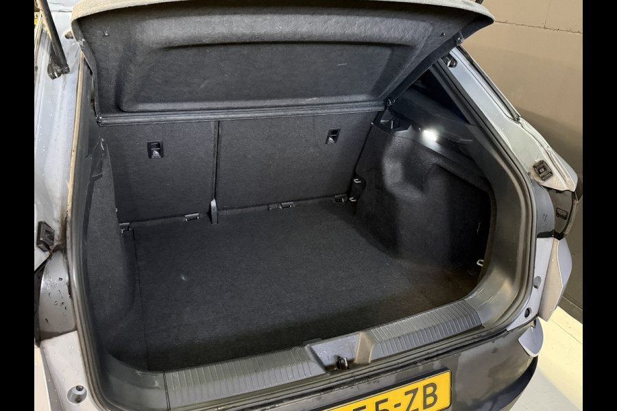 Volkswagen ID.4 Pro 77 kWh | Apple Carplay | Stoelverwarming | ACC